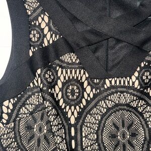 Enfocus Studio Women Dress Size 4 Black Beige Lace Sheath Women Sleeveless